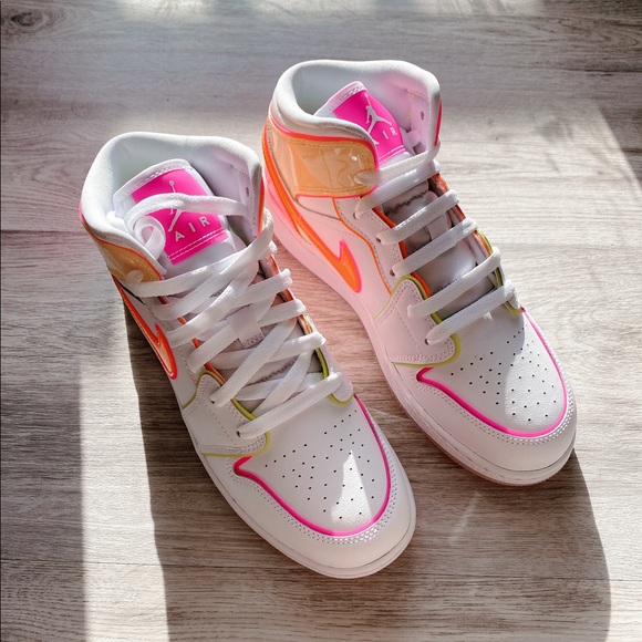 Nike Air Jordan AJ 1 mid glow - Picture 14 of 14